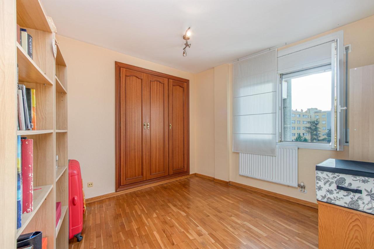Dali City Apartamento Фігерас Екстер'єр фото